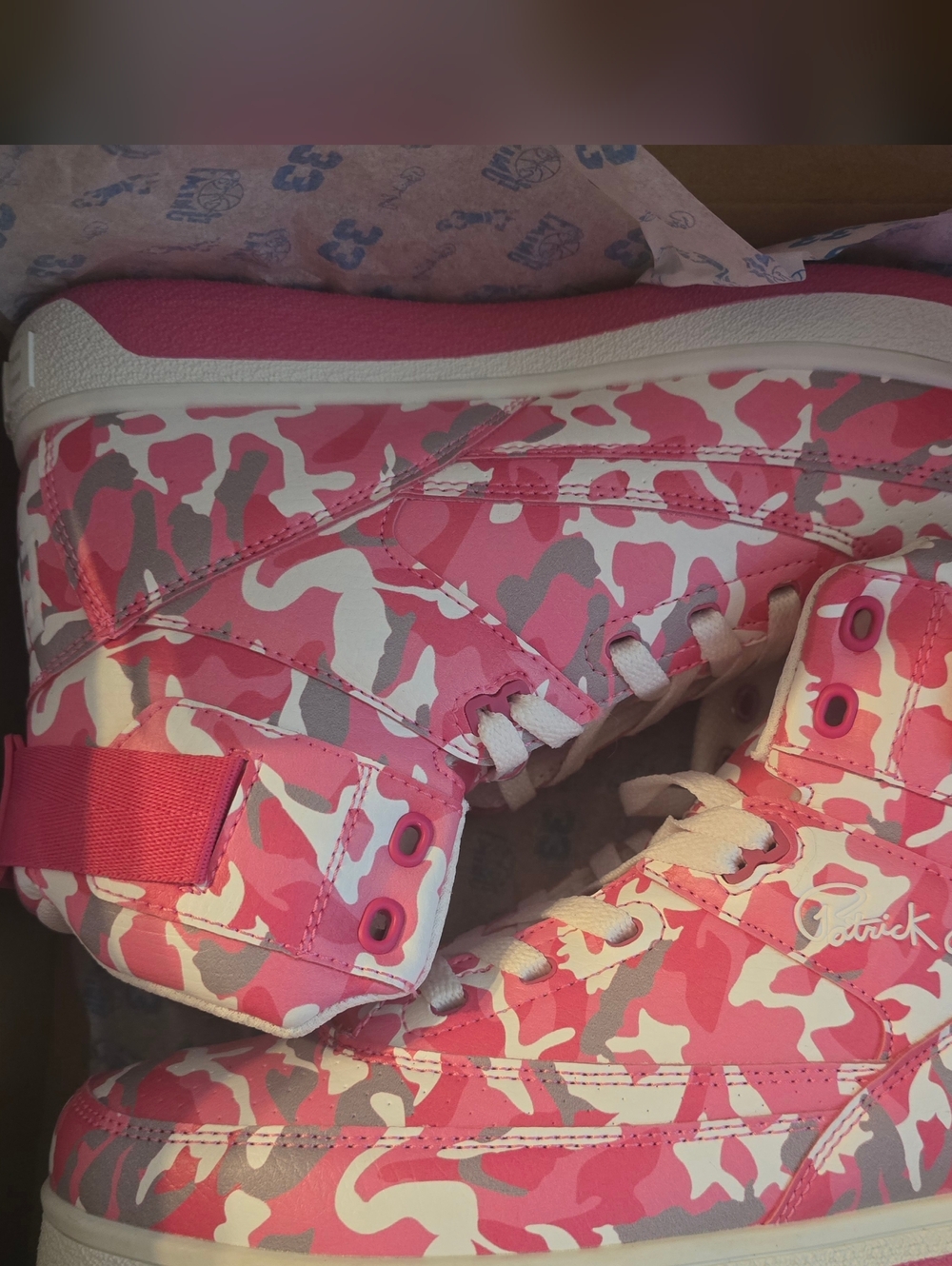 Ewing Women's 33 Rebound Pink Camo High Top Size 8